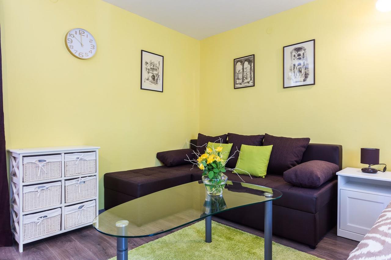 Apartment Kruljac 2br Holiday House