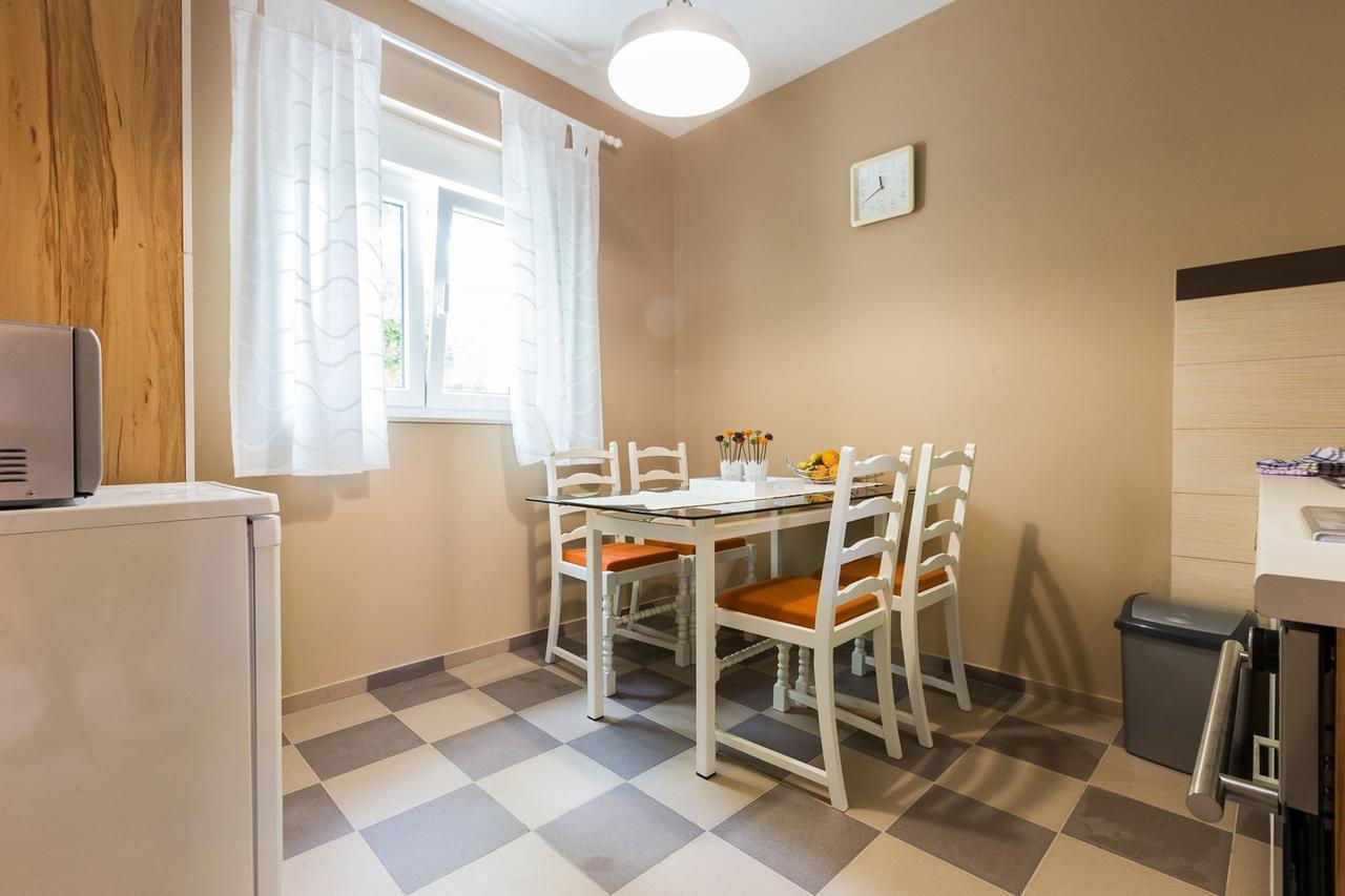 Kruljac 2br Holiday House Apartment Zadar